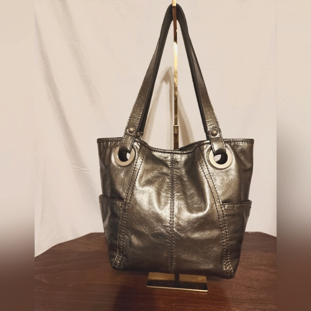 Fossil Silver metallic leather bucket bag